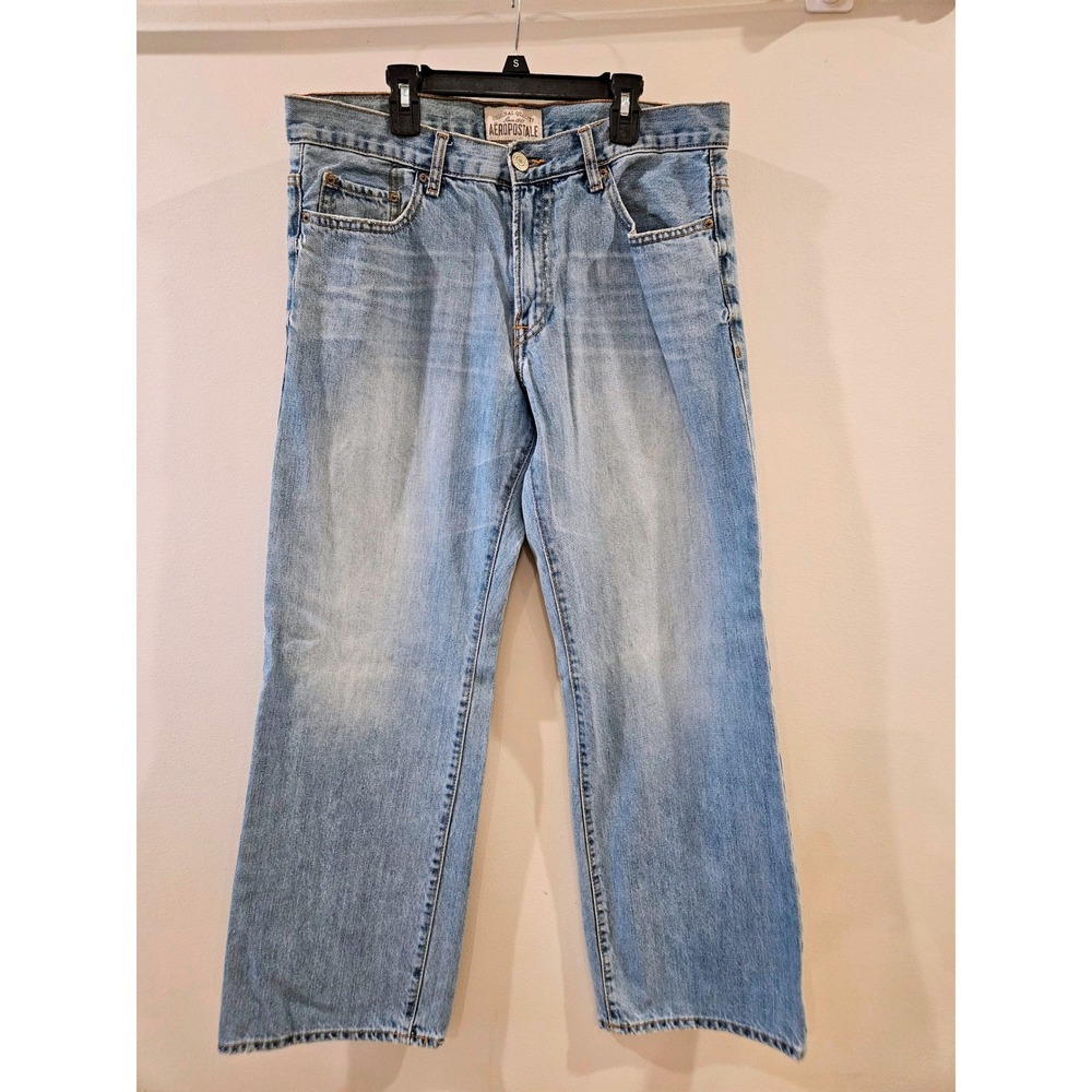 Aeropostale Benton Original Bootcut Jeans Mens 32x30 Light Wash Denim 100 Cotton